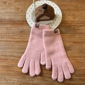 Pink knitted winter gloves for women, cozy minimalist solid color thermal hand wear.