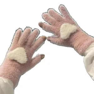 Cute fuzzy knit touchscreen gloves for women winter warm outdoor gloves with heart design.
