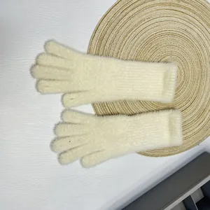 Femmes hiver chaud longs gants en tricot duveteux doigts ouverts blancs mode confortable