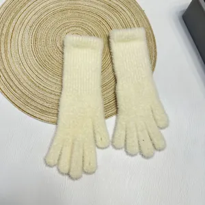 Femme hiver chaud longs gants en tricot pelucheux mitaines sans doigts blanc casse