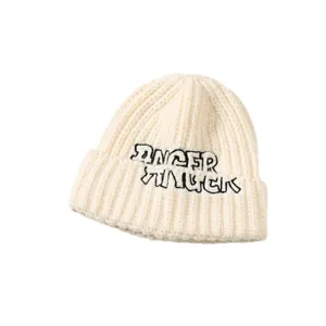 Korean style knitted beanie for women, autumn and winter warm fleece hat with embroidery lettering.