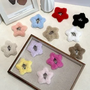 Pince à Cheveux Étoile Cœur en Peluche Douce Épingle à Cheveux Étoile en Fausse Fourrure Mignonne Accessoires Cheveux Hiver Femmes