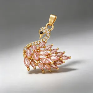 18K vergoldeter Schwan-Anhänger mit rosa Zirkonia-Kristallen für Schmuck