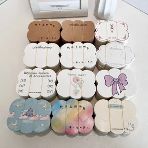 Cartes de présentation de bijoux en papier en forme de nuage pour pinces à cheveux
