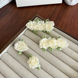 Bosstijl Camelia Bloem Haarclips Handgemaakte Satijnen Florale Eendenbek Clips Verse Zijpony Haarpelden Voor Vrouwen Zomer Accessoires