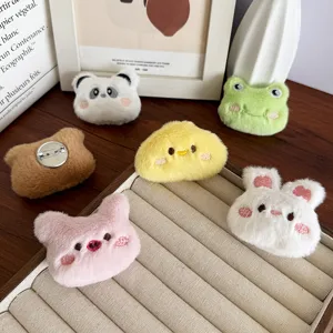 Breloques Animaux en Peluche Dessin Animé DIY Panda Lapin Grenouille Pendentif pour Vêtements Sac Broche Accessoires Cadeaux