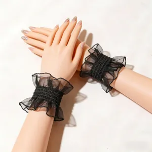 Poignets en dentelle noire volants délicats design en maille transparente déco de main jk