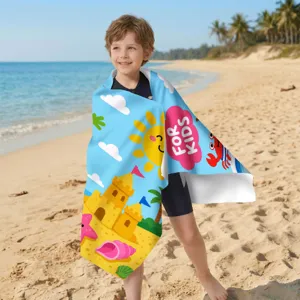 Bunte Mikrofaser-Strandhandtuch für Kinder mit schnelltrocknendem Sandburg-Design