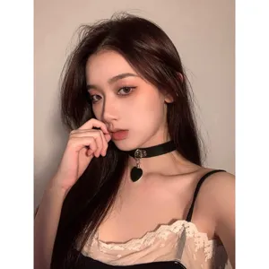 Women black heart choker necklace gothic sexy clavicle chain accessory fashion jewelry