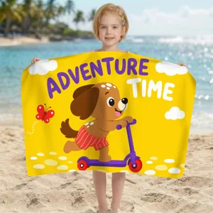 Mikrofaser-Strandtuch schnelltrocknend mit süßem Comic-Hund auf einem Roller für Kinder