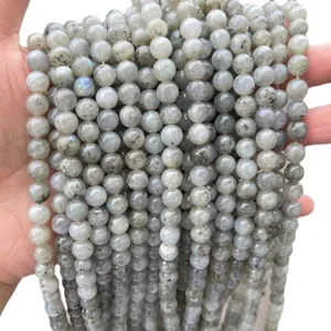 Natürliche weiße Labradorit-Rundperlen für die DIY-Schmuckherstellung und Armbänder.