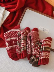 Winter retro Fair Isle wool mid-tube socks, cozy red and brown patterned thermal socks.