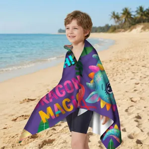Farbenfrohes Mikrofaser-Strandtuch für Kinder mit süßem Drachen-Magie-Grafikdruck