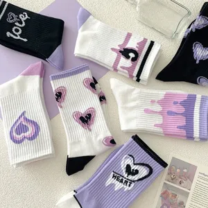Damen Baumwolle Mittelsocken lässige lange Socken Herbst Winter warme süße Herzmuster Socke