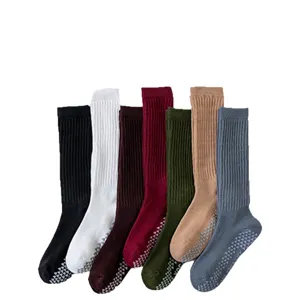 Calzini Lunghi da Yoga da Donna Fondo in Spugna Ispessita Antiscivolo Assorbimento Urti Sport Fitness Polpaccio Tinta Unita Cotone