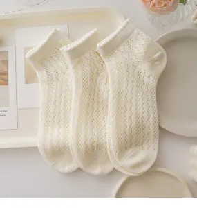Japanese hollow mesh lace short socks for women, cute Lolita style breathable cotton summer socks.