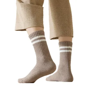 Herren Winter Verdickte Warme Frotteesocken Wadenlang Casual Sport Terry Socken Einfarbig Doppelstreifen Thermosocken