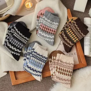 Calze a Metà Polpaccio Retro Argyle in Misto Lana da Donna Inverno Caldo Ispessito Blocco di Colore Calze in Spugna Per Uso Quotidiano
