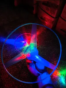 LED light-up pull string flying disc toy flash bamboo dragonfly outdoor fun toy night market.