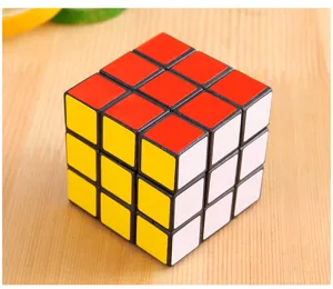 Cubo de Rubik clasico 3x3 juguete de rompecabezas para entrenamiento cerebral rapido.