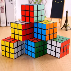 Cubo magico 3x3 base negra juguete de rompecabezas para principiantes y antiestres.
