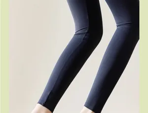 Pantalon de yoga confortable pour femme bleu foncé, legging de sport slim pour fitness.