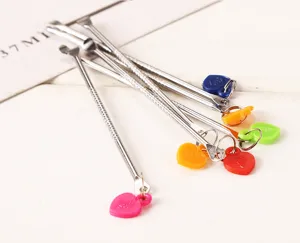 Set de cure-oreilles en acier inoxydable avec pendentifs en forme de cœur, outil de soin quotidien