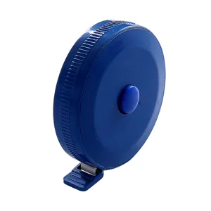 Metro a nastro retrattile con custodia circolare in plastica blu e pulsante per misure.