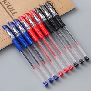 Klassisches 0.5mm Gel-Tintenstifte-Set in Schwarz, Rot und Blau für Büro und Schule.