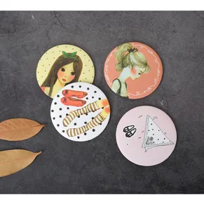 Espejo de maquillaje de bolsillo redondo portátil con diseño de dibujos animados para regalo 4pcs