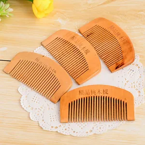 Vintage Natuurlijke Perzik Hout Kam Halfrond Gekerfd Fijne Tanden Zak Kam Haarverzorging Tool Hoofdhuid Massage Draagbare Kam Voor Dames