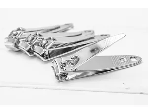 Bulk smooth electroplated metal nail clipper detail shot, durable trimmer for daily grooming.