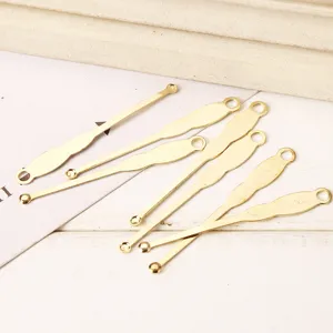 Set di bastoncini per orecchie in metallo dorato, strumenti di pulizia durevoli per uso.