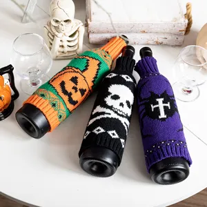 Copri bottiglia di vino lavorati a maglia Halloween zucca e teschio decorazione.