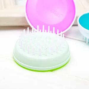 Brosse de massage du cuir chevelu en silicone, outil de lavage des cheveux à poils doux.