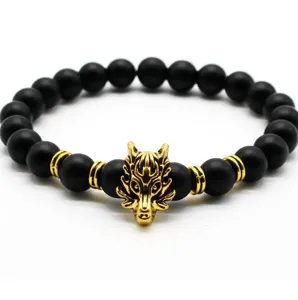 Bracciale in pietra vulcanica nera opaca 8mm testa di lupo perline dorate gioielli yoga uomo
