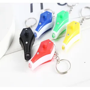 Compacte draagbare UV LED sleutelhanger zaklamp in diverse vrolijke kleuren voor onderweg.