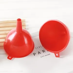 Imbuto per Olio in Plastica Domestico Strumento di Erogazione Liquido Con Foro per Appendere per Cucina