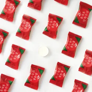 Eingeworfene Einweg-Komprimierte Gesichts-Handtücher, tragbare zuckerlverpackte Baumwollreisetücher.