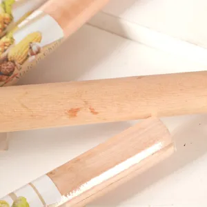 Massief houten deegroller voor de keuken, duurzame houten deegroller om lekker te bakken.
