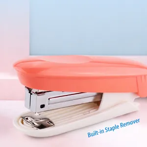 Mini nietmachine voor studenten, draagbare bureau nietjesmachine met ontnieter.