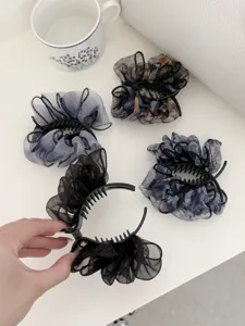 Pinces à cheveux élégantes en tulle plissé de style français avec motifs floraux