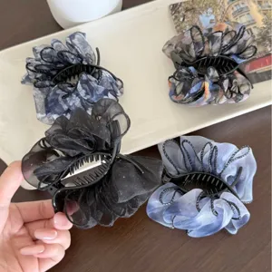 Pinces à cheveux françaises en tulle plissé avec divers motifs floraux élégants
