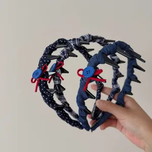Korean Style Navy Blue Fabric Wavy Headband For Girls Non-Slip Tooth Comb Polka Dot Plaid Pattern Bow Knot Button Decor Fashion Hair Band