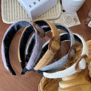 Cozy knitted wool hair hoops with round buckle in assorted autumn colors for women.