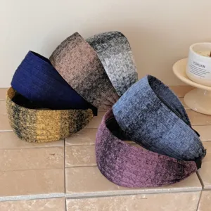 Set of retro knitted wide-brim headbands with gradient colors for women accessories