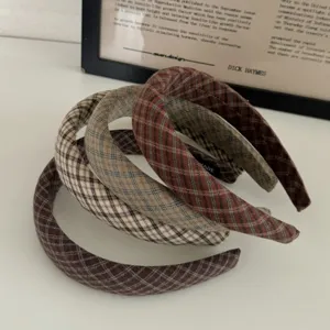 Serre-tête Plaid Rayé Rétro pour Femmes Bandeau en Tissu Vintage Sommet Cranial Haut Rembourré Accessoires de Cheveux Élégants