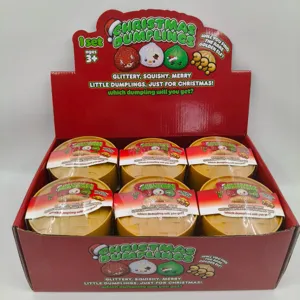 Lot de 6 jouets squishy dumplings de Noël dans une boîte de présentation rouge