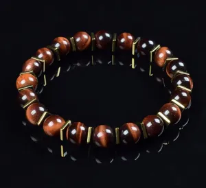 Roter Tigerauge Perlenarmband mit metallischen quadratischen Abstandshaltern, Detailansicht polierter