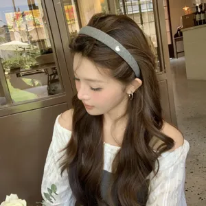 French vintage style grey fabric headband for women featuring small heart detail